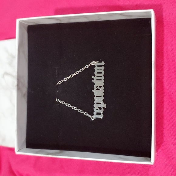 Taylor Swift Jewelry - NWOT "Reputation" Necklace